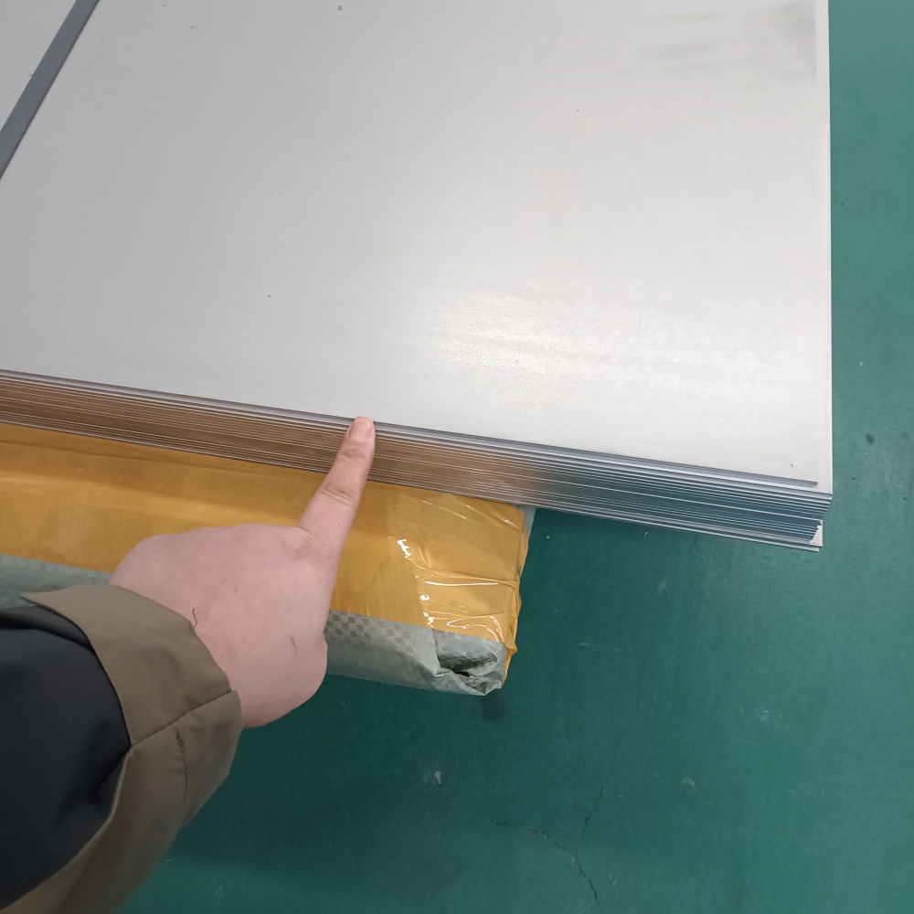 如何“去刺”-简述钛加工去除毛刺方法